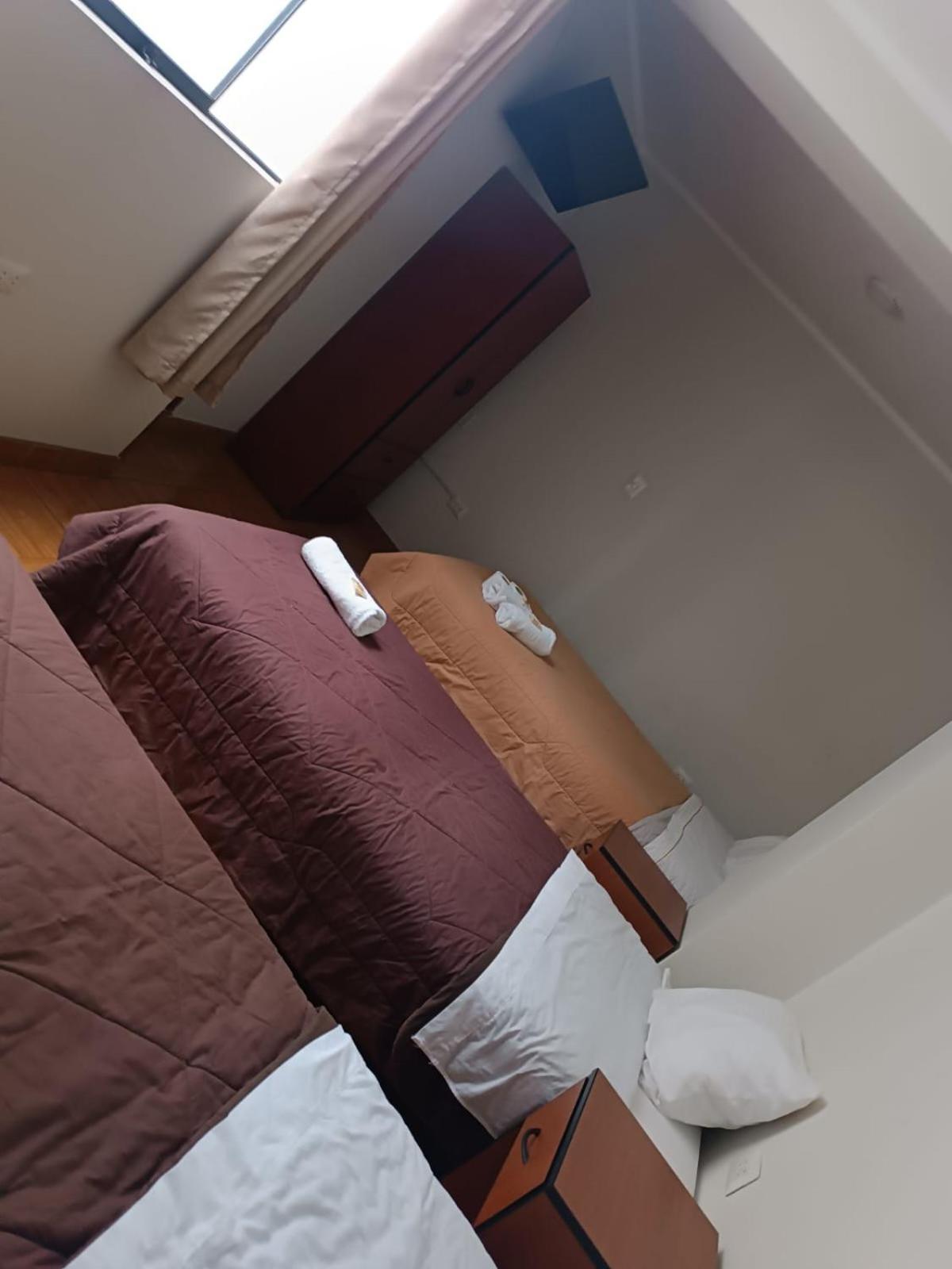 Hostal Yuraq Wasi 596 阿亚库乔 外观 照片