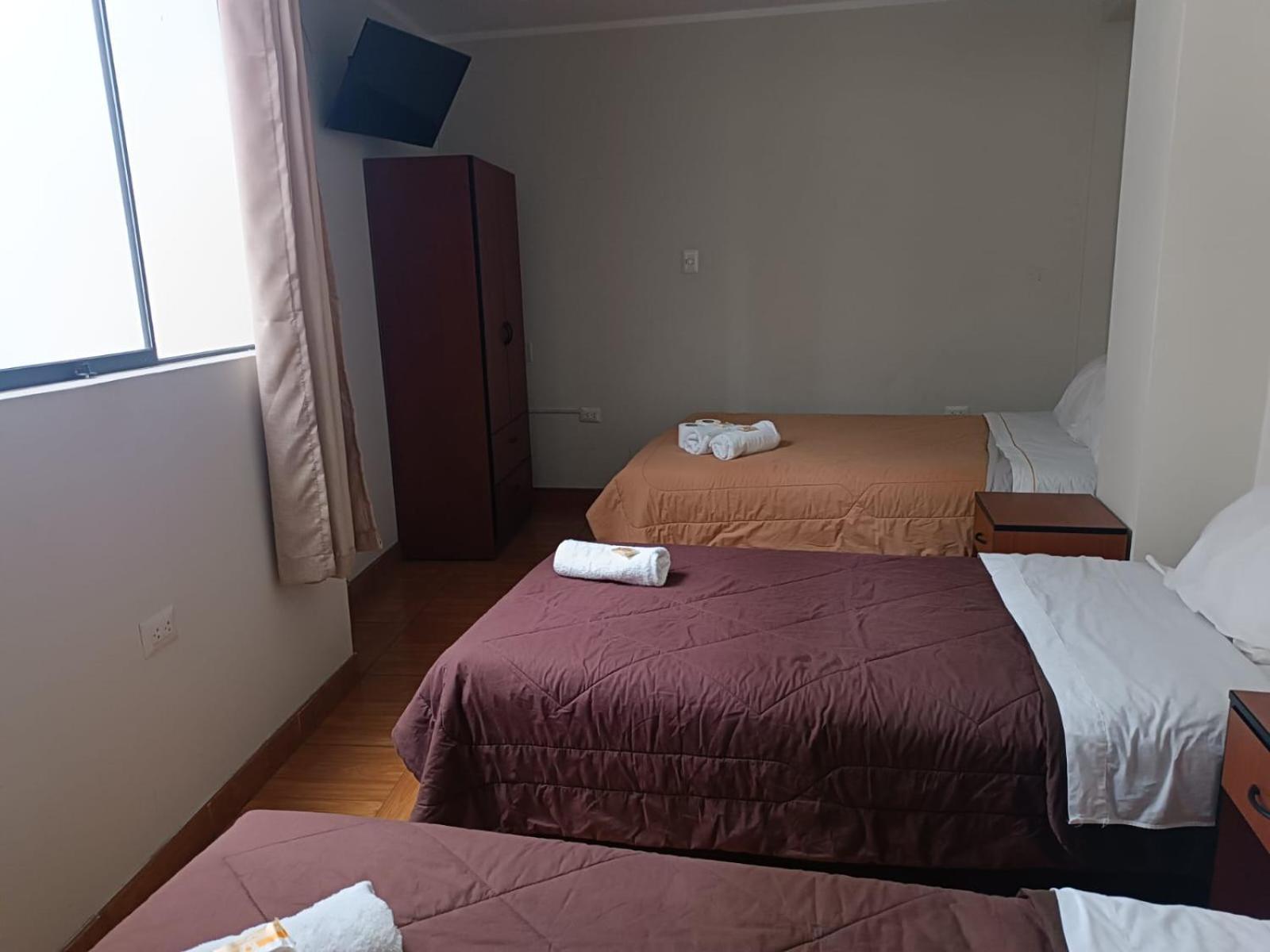 Hostal Yuraq Wasi 596 阿亚库乔 外观 照片